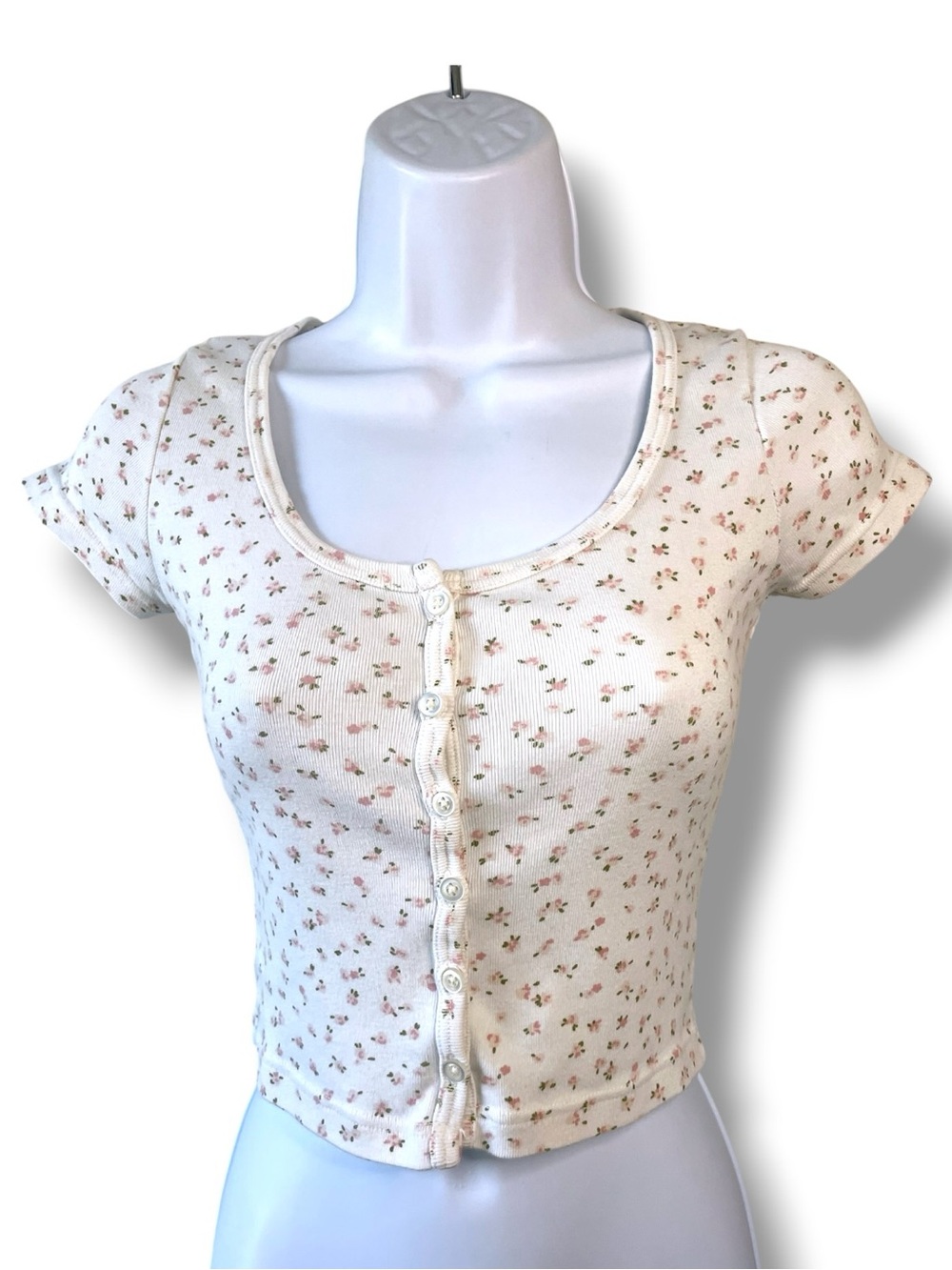 Brandy Melville White Pink Floral Ribbed Henley Baby Tee Crop Top 90s button up - Picture 6 of 11
